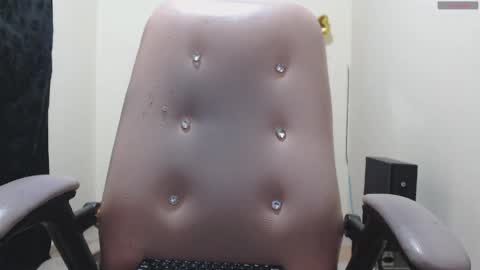 Snapshot of toxxxic_cams chatting on 19, 4, 2026 toxca69 online show from 19, 4, 2026