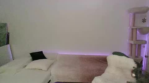 Snapshot of toyboybitchslut chatting on 31, 12, 2024 Patrizia online show from 31, 12, 2024