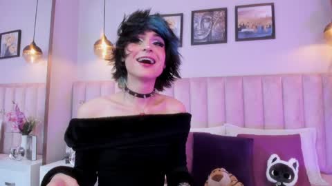 Tracy  online show from 28, 3, 2026