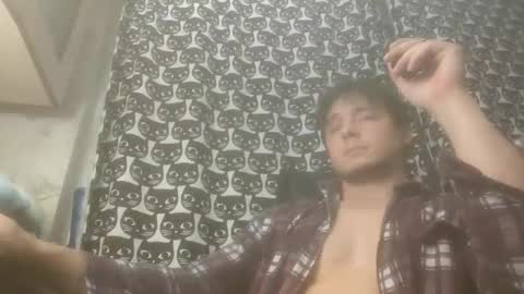 Snapshot of tradewm chatting on 8, 11, 2025 Trade4Life online show from 8, 11, 2025