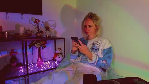 Hey my name is Kiri Kiri online show from 9, 2, 2025