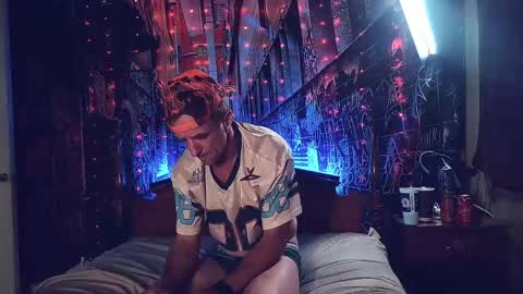 Snapshot of trailer_made chatting on 28, 9, 2025 Ethan Nash online show from 28, 9, 2025