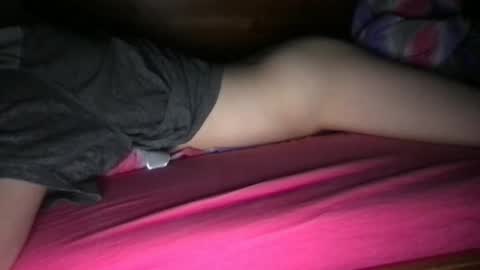 Snapshot of transboy_twink chatting on 17, 12, 2025 finn online show from 17, 12, 2025