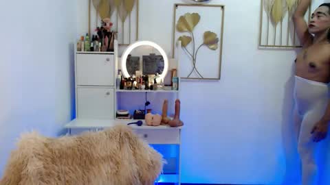 transeugene1990 online show from 10, 3, 2026