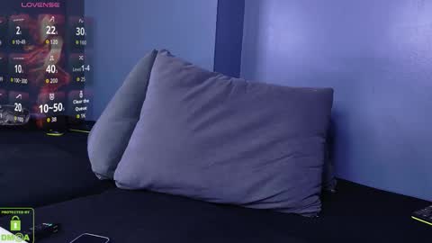 Snapshot of translustybabe chatting on 10, 1, 2026 STACY online show from 10, 1, 2026