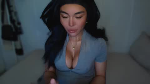 Snapshot of transnextdoor_ chatting on 17, 2, 2025 ALMIGHTY GODDESS VALENTINA online show from 17, 2, 2025