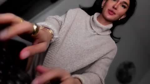 Snapshot of transnextdoor_ chatting on 15, 1, 2026 ALMIGHTY GODDESS VALENTINA online show from 15, 1, 2026