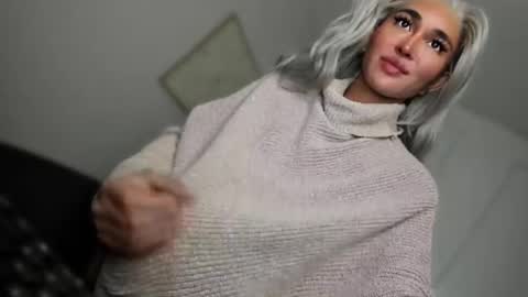 Snapshot of transnextdoor_ chatting on 23, 2, 2026 ALMIGHTY GODDESS VALENTINA online show from 23, 2, 2026