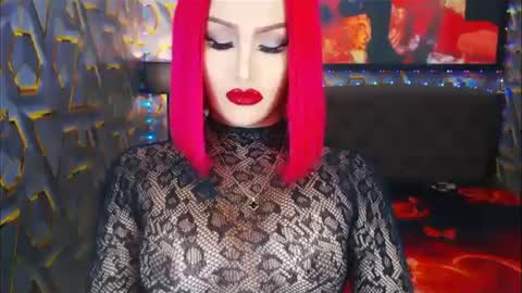 Snapshot of transplayfullolivia chatting on 26, 12, 2024 KYLIE BELLA TS online show from 26, 12, 2024