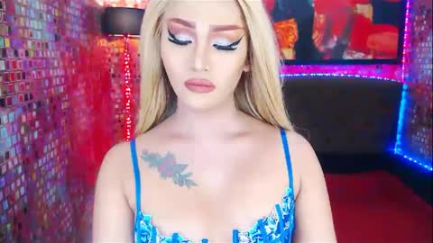 Snapshot of transplayfullolivia chatting on 21, 2, 2025 KYLIE BELLA TS online show from 21, 2, 2025