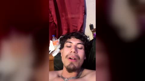 Snapshot of trap6197540 chatting on 25, 4, 2026 trap6197540 online show from 25, 4, 2026