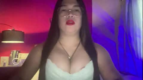 Snapshot of travelergirl chatting on 30, 11, 2025 travelergirl online show from 30, 11, 2025