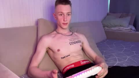 Travis online show from 6, 5, 2026