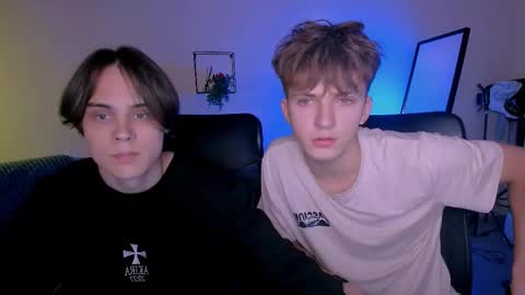 Snapshot of travis_wolf_ chatting on 23, 9, 2025 Travis online show from 23, 9, 2025