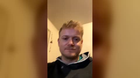 Travis online show from 23, 4, 2026