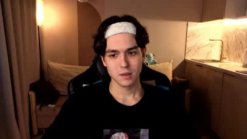 travisrivas online show from 18, 7, 2026