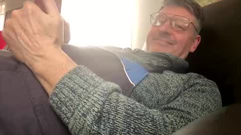 trebgeis1 online show from 15, 2, 2025