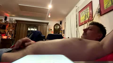 trebgeis1 online show from 16, 2, 2025