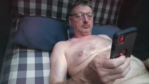 trebgeis1 online show from 8, 9, 2025