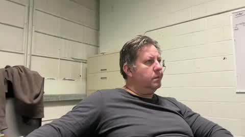 Snapshot of treborinthesky chatting on 16, 11, 2025 treborinthesky online show from 16, 11, 2025