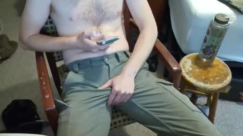 Snapshot of treehugger1711 chatting on 21, 3, 2026 treehugger1711 online show from 21, 3, 2026