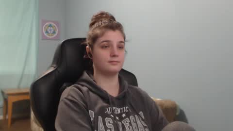 TreeJeanne online show from 11, 3, 2025