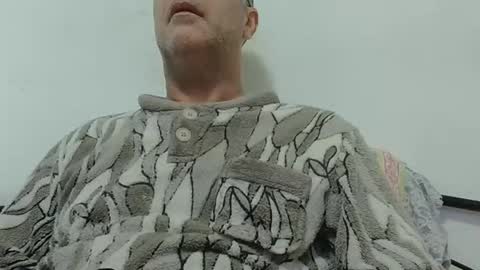 Snapshot of trevido4u chatting on 4, 12, 2024 trevido4u online show from 4, 12, 2024