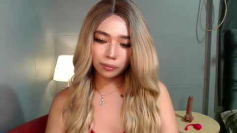 trexie_fucks15 online show from 22, 10, 2025