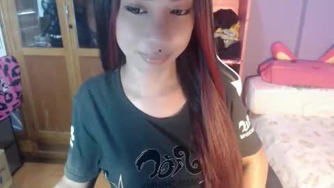 Snapshot of trianglepark chatting on 5, 5, 2026 rosario online show from 5, 5, 2026