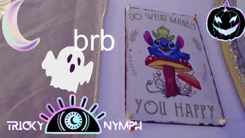 Snapshot of tricky_nymph chatting on 23, 10, 2025 Cassie online show from 23, 10, 2025