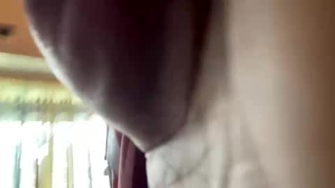 Snapshot of trillahung chatting on 18, 12, 2024 WapBopper online show from 18, 12, 2024