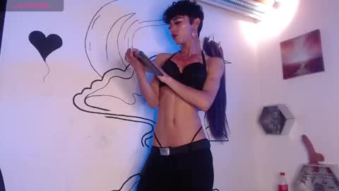 trinity_knox online show from 7, 11, 2025