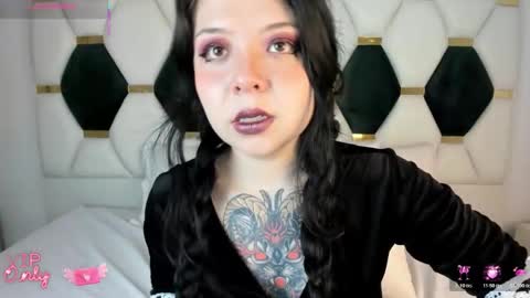 Snapshot of trinity_moss chatting on 31, 1, 2026 Trinity online show from 31, 1, 2026