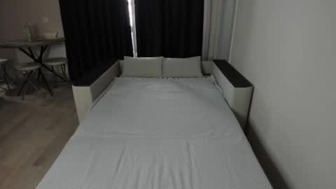 AnyaMarkPvt is open online show from 17, 2, 2025