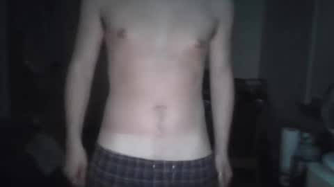 Snapshot of tripp_redmoore chatting on 19, 4, 2026 Tripp Redmoore online show from 19, 4, 2026