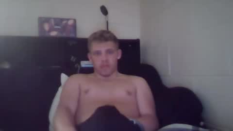 Snapshot of tripp_redmoore chatting on 24, 4, 2026 Tripp Redmoore online show from 24, 4, 2026