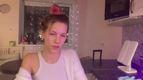 trippy online show from 1, 12, 2025