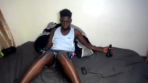 Trisboo5 online show from 22, 2, 2025