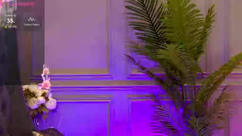 Snapshot of trisha_winslet chatting on 21, 2, 2025 trisha_winslet online show from 21, 2, 2025