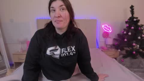 Mia online show from 8, 1, 2026