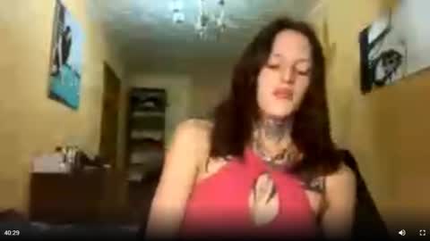 Snapshot of tristalevy chatting on 28, 11, 2025 Sofa Im new here and so far I do not take off the panties online show from 28, 11, 2025