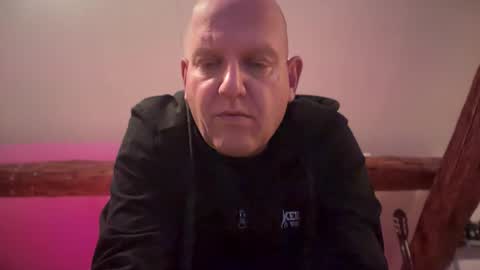 Snapshot of tritonspace chatting on 19, 9, 2025 Triton online show from 19, 9, 2025