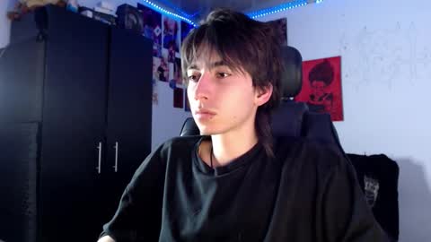 Snapshot of trivial_hell chatting on 9, 9, 2025 kill online show from 9, 9, 2025