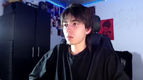 Snapshot of trivial_hell chatting on 17, 9, 2025 kill online show from 17, 9, 2025