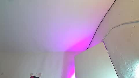 Snapshot of trix_ebony chatting on 21, 4, 2026 trix_ebony online show from 21, 4, 2026