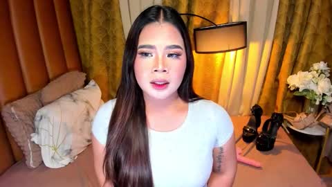 Snapshot of trixiemoore_ chatting on 13, 3, 2026 TRIXIE online show from 13, 3, 2026