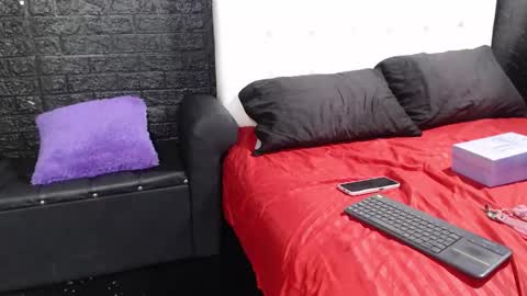 Snapshot of trixxiee_ chatting on 25, 9, 2025 trixxiee_ online show from 25, 9, 2025