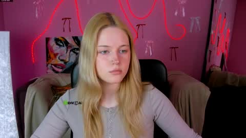 Snapshot of trixy_melison chatting on 3, 4, 2026 Trixy online show from 3, 4, 2026