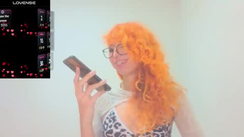 Trixy Rose online show from 6, 2, 2026