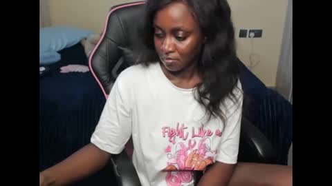 Snapshot of trizzytariaa chatting on 20, 3, 2026 Taria online show from 20, 3, 2026